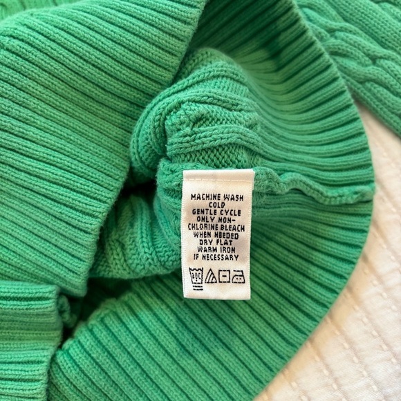 Lily Pulitzer Cable-Knit Crewneck Kelly Green Sweater Pink Logo Women's Size XS - Picture 7 of 9